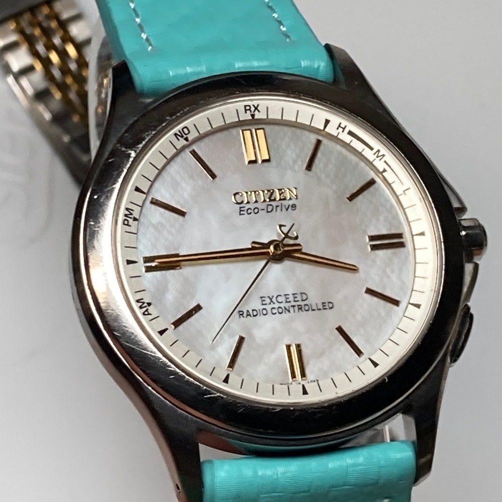 Citizen Exceed Eco Drive, H430-T005691, mother pearl dial, 2 straps - Picture 3 of 16